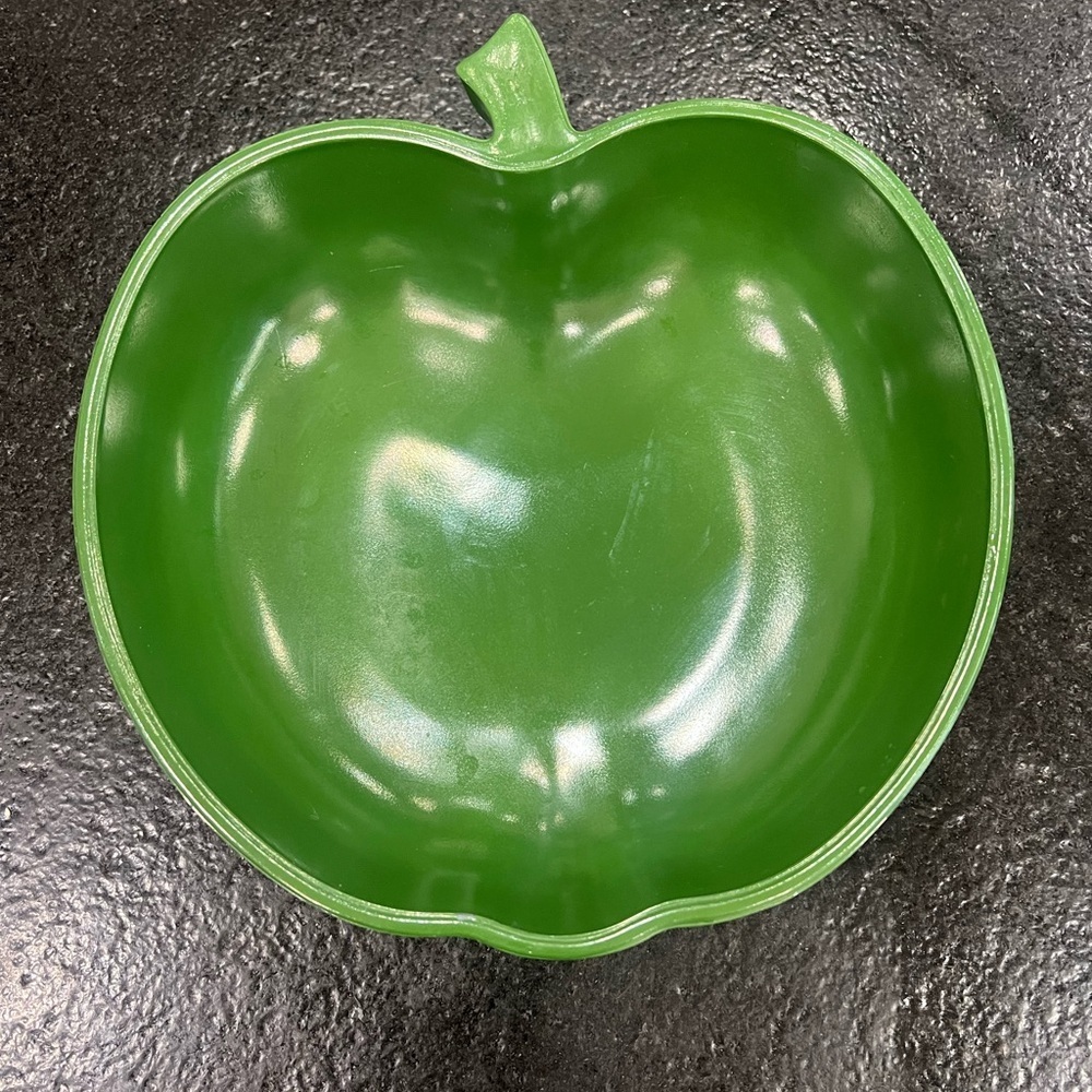 Vintage Hazel Green Milk Glass Apple Shaped Serving Bowl Floral Bottom 10" 🍏